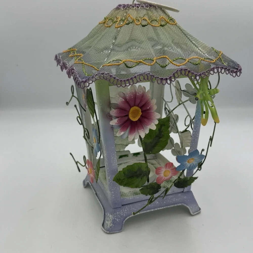 Metal‎ Spring/Easter Tea light Lantern
